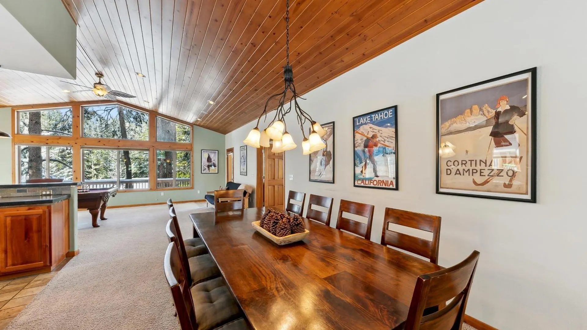 Apartment Artisan Chalet: Pet Friendly Deluxe Kitchen Games South Lake Tahoe United States