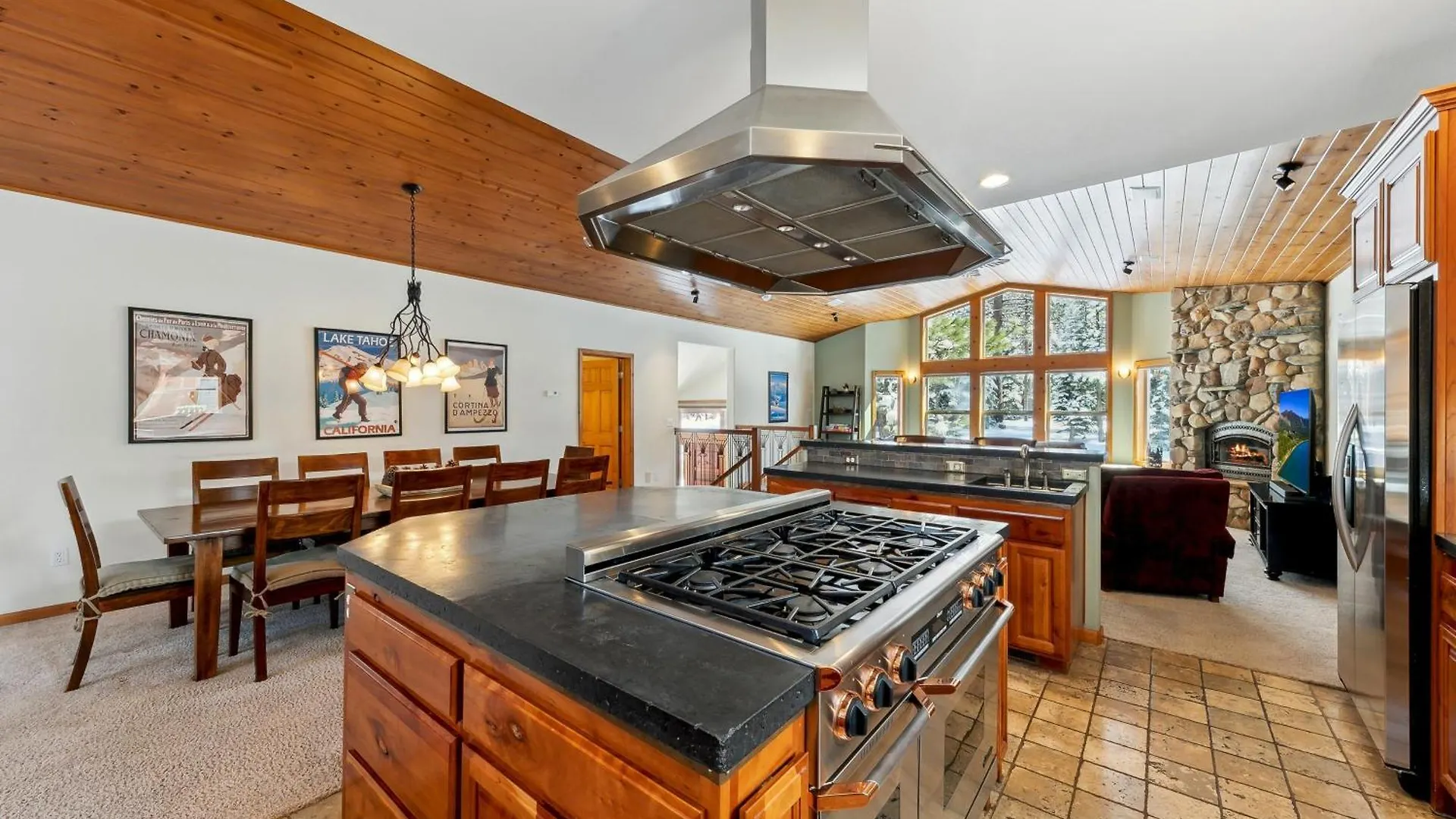 Artisan Chalet: Pet Friendly Deluxe Kitchen Games South Lake Tahoe